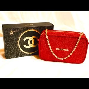 Chanel makeup pouch